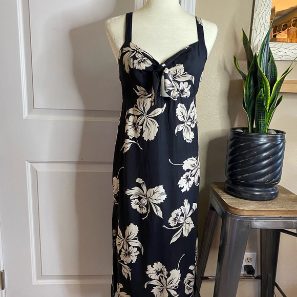 Amuse Society Revolve Front Tie Floral Dress - Picture 3 of 12